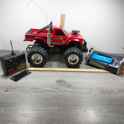 RadioShack Off-Road Super Charged Rock Runner R/C Red Toyota Truck Tested Video - Image 1 of 4