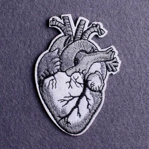 Large Anatomical Heart Patch - Black, White, Grey Embroidered - Iron On/Sew On - Picture 1 of 2