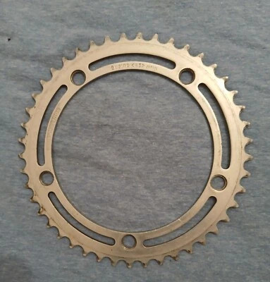 Plato Sugino Mighty Competition 45 dientes. Foto 1 de 4