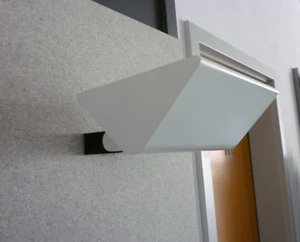 Brendel, Prisma, Wandleuchte, Designerleuchte, weiß, Metall, Leuchtstoff - Bild 1 von 4