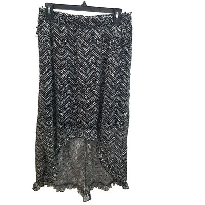 No Boundaries Womens Size M Black White Geometric High Low Skirt - Image 1 of 4