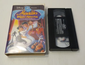 Aladdin and the King of Thieves VHS Tape Walt Disney Clamshell Original Case - Picture 1 of 3