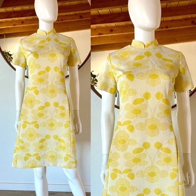 VTG 60'S 70'S GROOVY FLORAL YELLOW IVORY KNIT SHIFT DRESS FITS XS-S - Image 1 of 4