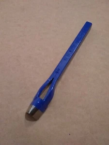 1/2" English Point Strap End Punch  - Picture 1 of 3