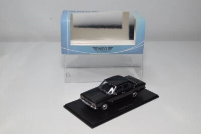 B52 1:43 NEO 44352 FORD TAUNUS 17M P7A LIMOUSINE BLACK MIB - Image 1 of 4