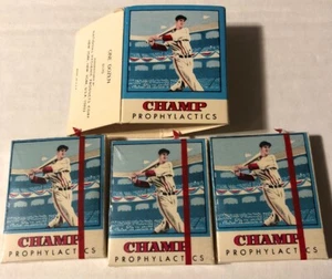 ¡Raro! ¡Juego de caja de condones Champ Prophylactics Ted Williams de 1950! Hay 3 paquetes - Imagen 1 de 2