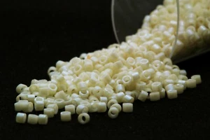 Miyuki Delicas 11/0 Opaque Cream Luster Seed Beads DB-211 - Picture 1 of 2