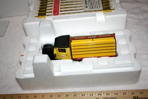 Dansbury Mint 1928 Coca Cola Delivery Truck Die-Cast @1996 New in Box - Picture 1 of 9