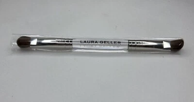 Laura Geller Brush Double Ended Eye Shadow for Eyelid and Crease - Image 1 of 2