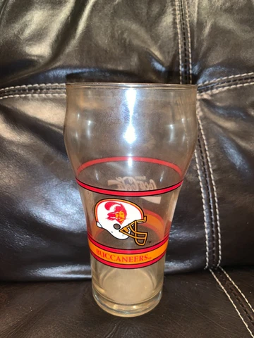 Vintage Coca-Cola Tampa Bay Buccaneers NFL Glass-Old Logo Cover