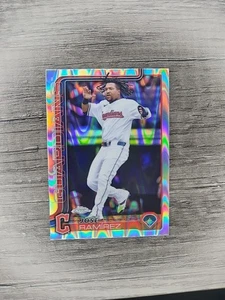 2025 Topps cromo - refractor RayWave José Ramírez #12 - Imagen 1 de 2