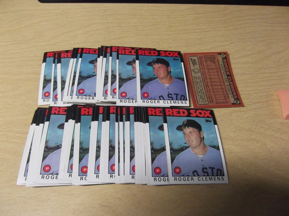 LOT OF (90) ROGER CLEMENS 1986 TOPPS BASEBALL #661 BOSTON RED SOX 2ND YEAR - Image 1 of 1