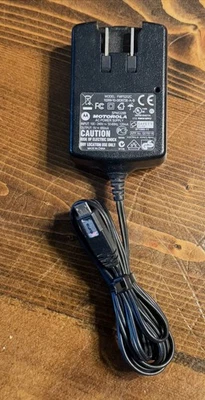 Cargador de Pared Original Motorola SPN5328B Micro USB 5V-850mA FMP5202C Foto 1 de 3