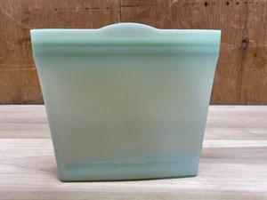 Silicone Shower Cosmetics Makeup Tote, Dorm Shower bag, WATERSAFE - Picture 1 of 6