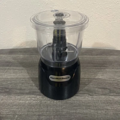 Picadora de 3 tazas Hamilton Beach 72850 Stack &amp; Press™ Foto 1 de 4