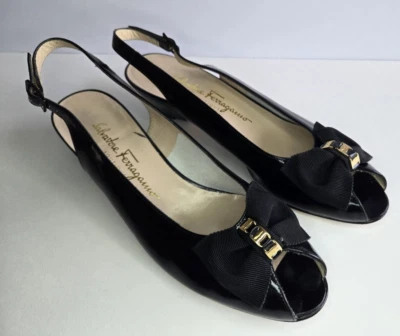 Zapatos de tacón Salvatore Ferragamo negros Iillaz con cordones Vara moño 8,5 A3 VER Foto 1 de 4