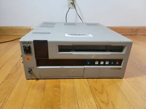 Sony UVW-1800 Betacam SP Professional Video Cassette Recorder Betamax Beta - Picture 1 of 4