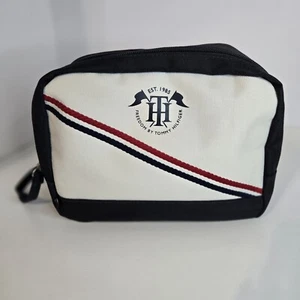 Tommy Hilfiger Freedom Blue Toiletry Travel Gym Makeup Zippered Bag New - Picture 1 of 12