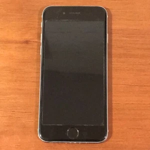 Apple iPhone 6 16GB Space Gray (Unlocked) A1586 (GSM) Doesn’t Power On For Parts - Picture 1 of 4