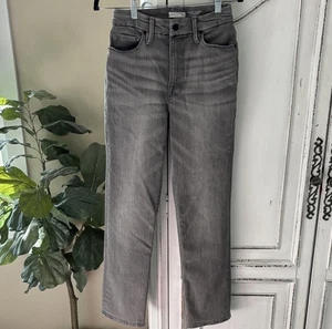 Good American Jeans Women 4/27 Good Curve Straight Gray Super High Rise 28" Ins - Picture 1 of 8