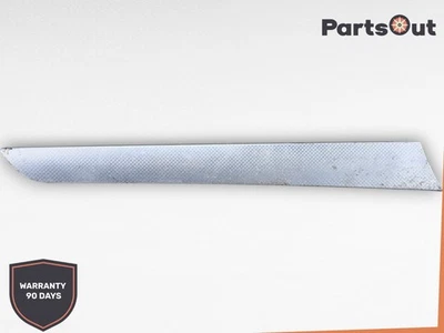 AUDI A4 2009-2012 LADO DEL CONDUCTOR IZQUIERDO PANEL PUERTA DELANTERA MOLDURA PLATEADA OEM Foto 1 de 4