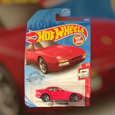 Hot Wheels - 89 Porsche 944 Turbo - красный 1/5 - 2019 Mattell - Изображение 1 из 2
