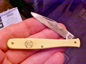 1920 Utica Cut Co NY Baseball Bat Pocket Knife 1 Blade Celluloid Grips 3" RARE!! - Picture 1 of 6