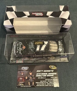 Matt Kenseth #17 Autographed Crown Black Texas Win 2011 Fusion 1 Of 685 - Picture 1 of 5
