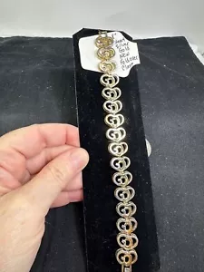 Bracciale San Valentino 8" Fibbia Cuori Interconnessi NOSWT Vintage 2-Toni M-7060! - Foto 1 di 3