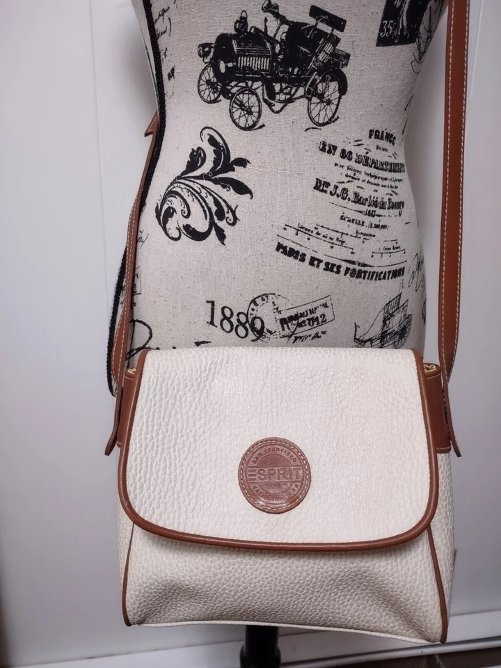 Cartera Bandolera Esprit Años 90 Vintage Crema Guijarro Textura Borde Marrón Foto 1 de 4