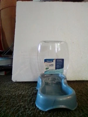 Petmate Pet Cafe Ash Blue гравитационный поливатель 0,25 галлона для кошек собак легко чистить - Изображение 1 из 3