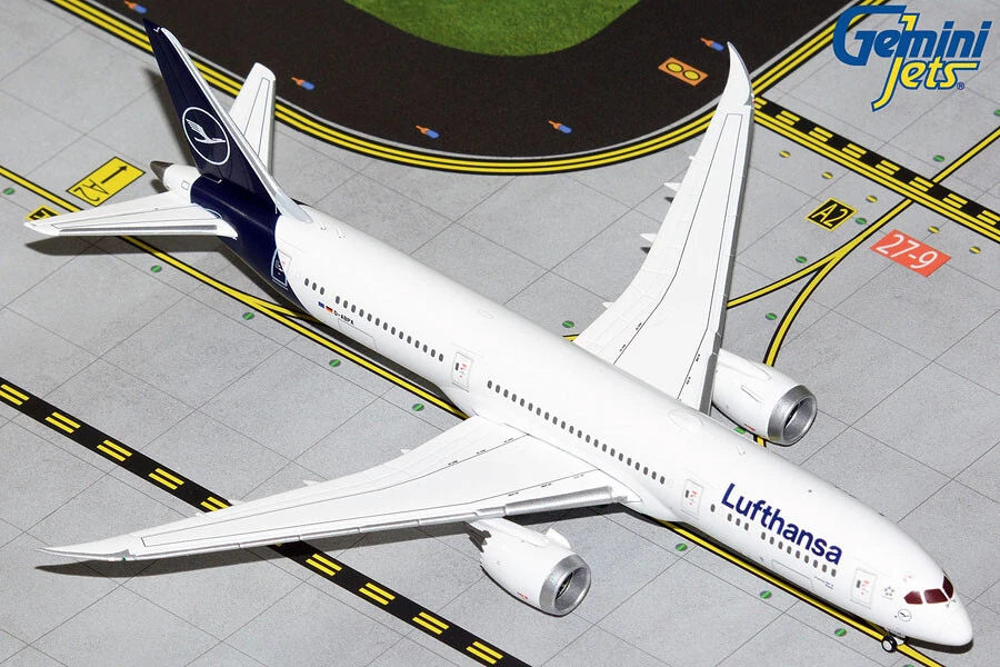 Gemini Jets 1:400 Lufthansa Boeing 787-9 Dreamliner D-ABPA GJDLH2046 IN STOCK - Image 1 of 1