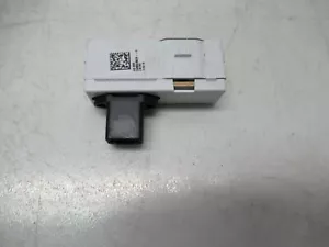 Sensor indicador cinturón DACIA LOGAN MCV 2 II 248800592R año 2016 (235) - Imagen 1 de 5