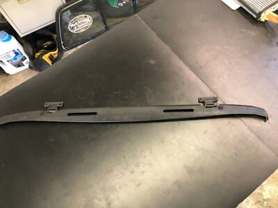 2000 Infiniti I30 Sunroof Opening Wind Deflector Shield Guard OEM Foto 1 de 4
