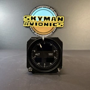 Honeywell Barometric Altimeter AM-250 - Picture 1 of 4