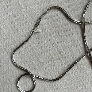 Collana Vintage Monet Tono Argento Quadrato Rolo Link Opera Lunghezza 59" - Foto 1 di 4