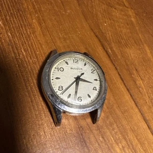 VINTAGE 1960's MEN'S BULOVA WATCH - Picture 1 of 7