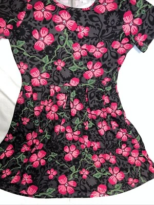 Vestido LuLaRoe Amelia Difícil de Encontrar 🦄Bolsillos Plisados 2X/2XL 22/24 Enormes Pensamientos Peonía Nuevo Sin Etiquetas Foto 1 de 4