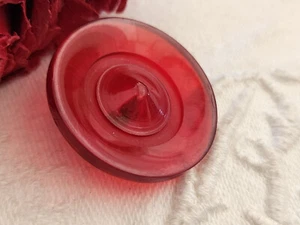 Large Vintage Red Transparent Button Brass Base 2.7 Or 27 Mm Ref 232 - Picture 1 of 4