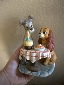Vtg. WALT DISNEY'S - LADY AND THE TRAMP FIGURINE ROMANTIC SPAGHETTI DINNER SCENE - Picture 1 of 8
