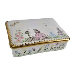 Wedgwood SHIRLEY by m. Hoyle Bone China Schmuckschatulle - Bild 1 von 10