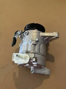 15-22389 ACDelco 84199190 GM A/C Compressor - Picture 1 of 10