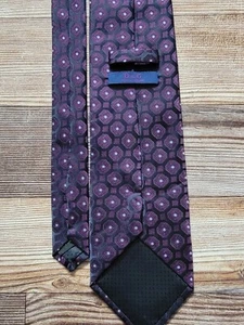DOLCE & GABBANA VTG Men's 100% Silk Classic Necktie ITALY Luxury Plum Geometric - Picture 1 of 5