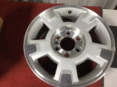 17” FORD F-150 XLT 2009 2010 2011 2012 2013 2014 RODA DE PRATA DE FÁBRICA ARO FABRICANTE DE EQUIPAMENTO ORIGINAL - Imagem 1 de 4