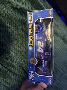 Star Wars Episode 1 Jeff Gordon 1.24 Scale Diecast Car(Revell Select) New - Picture 1 of 5