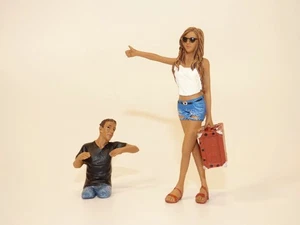 Set de 2 FIGURINES autostoppeuse + chauffeur 1/24 - Imagen 1 de 3