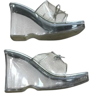Vintage 80er Club Zone Lucite durchsichtige Slipper Schleife silber Keilabsatz Plateau Schuhe Gr. 7 - Bild 1 von 5
