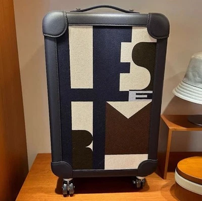 Hermès R.M.S. Cabine Suitcase Luggage  Retail $13200 - Image 1 of 4
