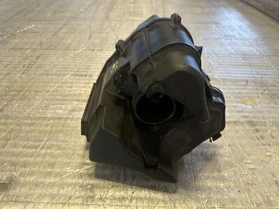 2005 Audi A8 S8 D3 4E gasolina 331kW caixa de filtro de ar 4E0129620D #32 - Imagem 1 de 4