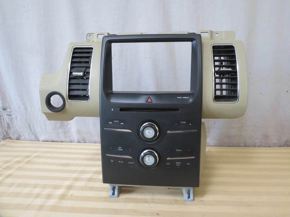 13 2013 Ford Flex Media Equipment Climate Radio Panel Screen DA8T-18A802-BL - Image 1 of 4